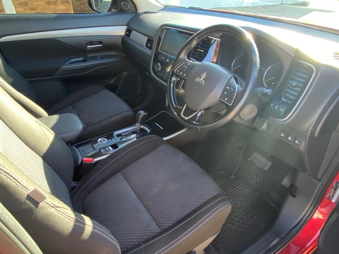 2018 MITSUBISHI Outlander LS