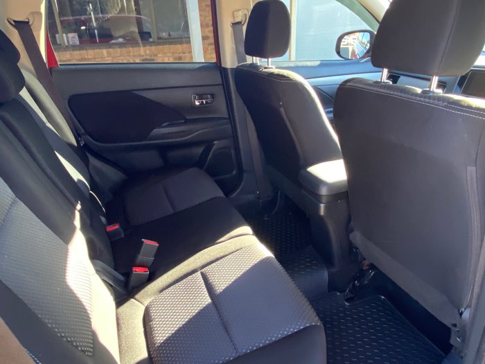 2018 MITSUBISHI Outlander LS