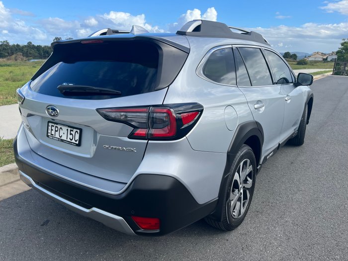 2021 SUBARU OUTBACK