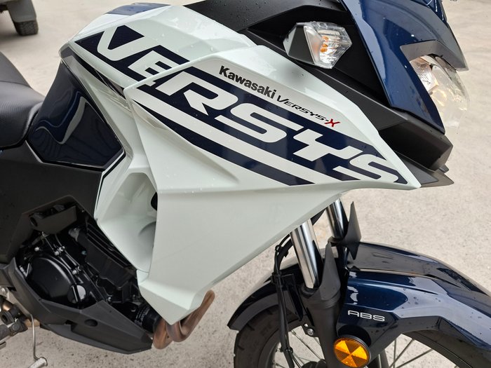 2024 Kawasaki Versys 300
