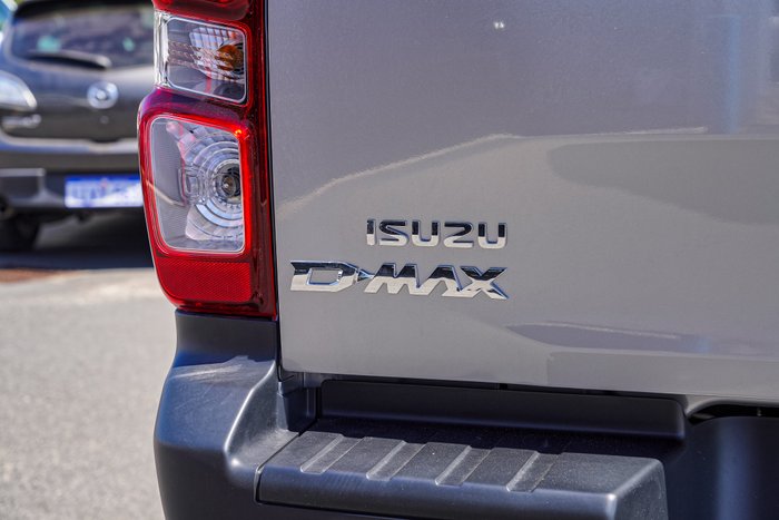 2026 Isuzu D-MAX X-RIDER