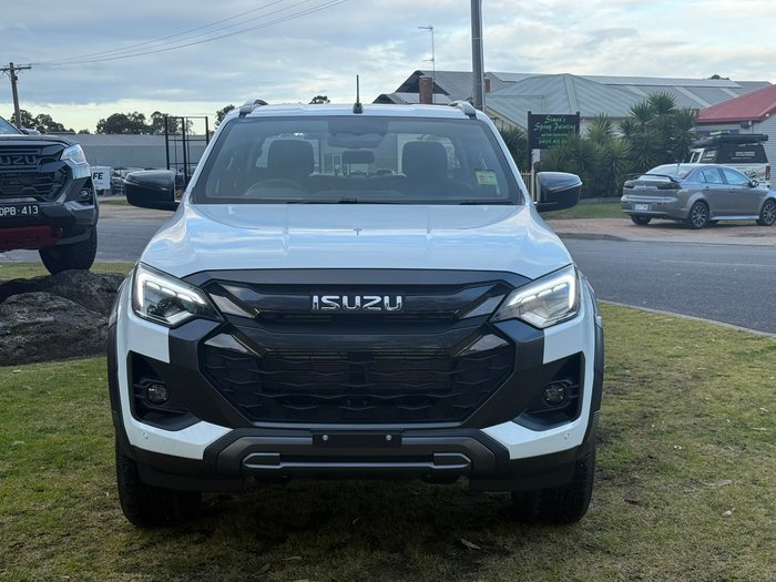 2025 Isuzu D-MAX X-TERRAIN