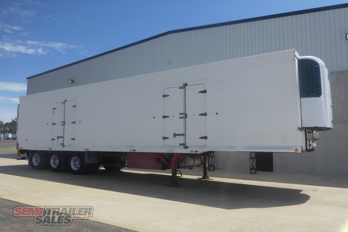 1998 FTE 22 Pallet Refrigerated Pantech with Tailgate Loader
