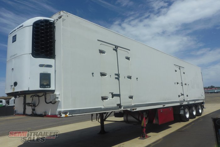 1998 FTE 22 Pallet Refrigerated Pantech with Tailgate Loader