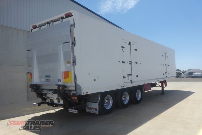 1998 FTE 22 Pallet Refrigerated Pantech with Tailgate Loader