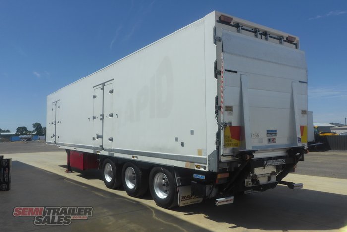 1998 FTE 22 Pallet Refrigerated Pantech with Tailgate Loader