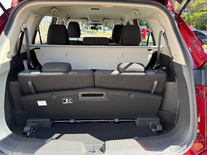 2025 Nissan X-TRAIL MY26 ST 4WD 7 Seater