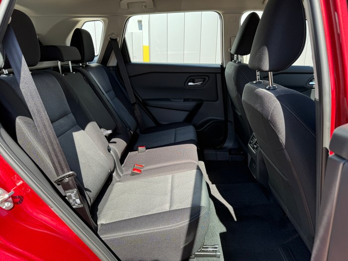 2025 Nissan X-TRAIL MY26 ST 4WD 7 Seater