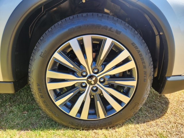 2019 Mitsubishi Outlander ES