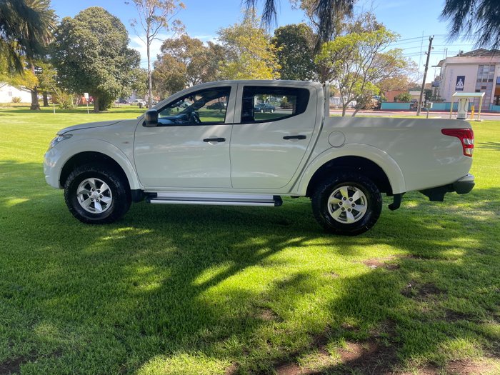 2016 Mitsubishi Triton