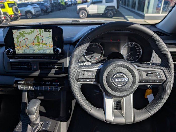 2025 NISSAN NAVARA ST