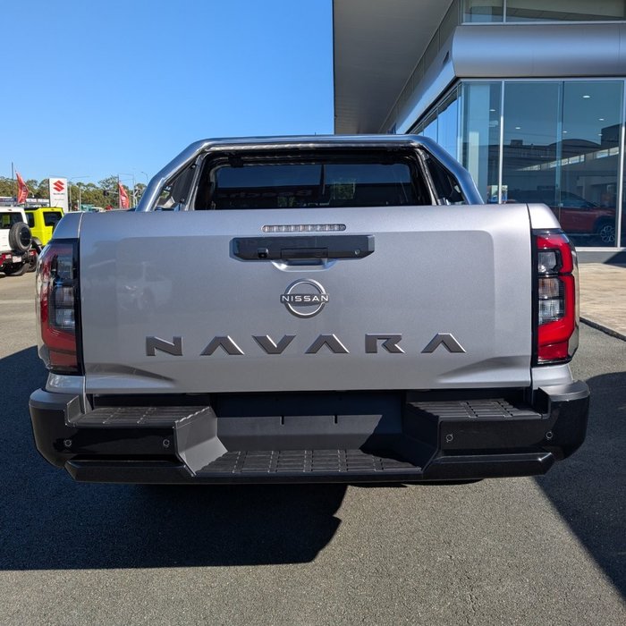 2025 NISSAN NAVARA ST