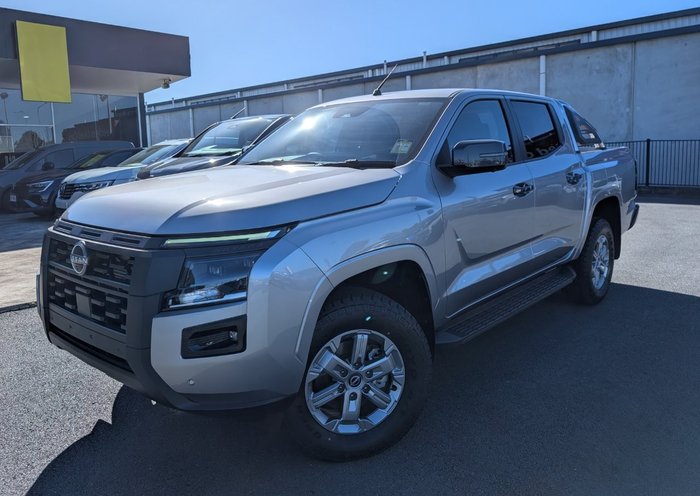 2025 NISSAN NAVARA ST