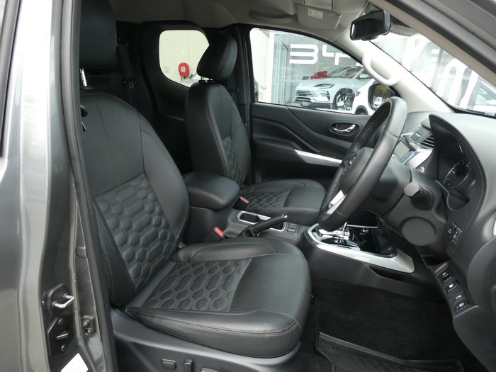 2022 Nissan Navara ST-X (4x4) Leather/N