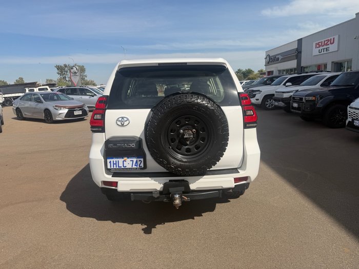 2022 Toyota Prado GX White