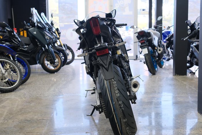 2025 YAMAHA YZF-R7 HOS YAMAHA ROAD Black