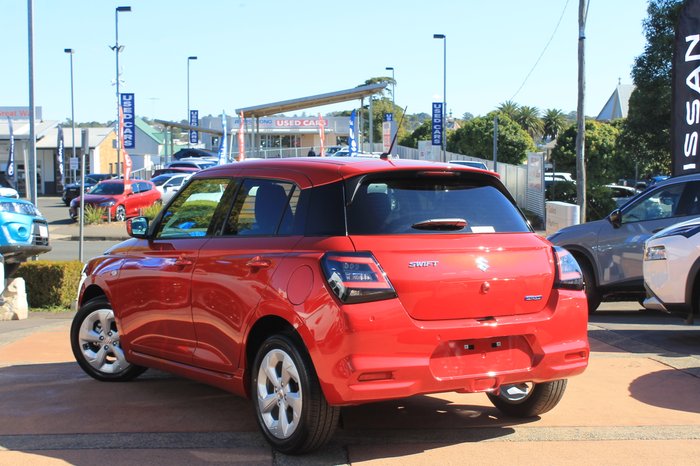 2025 Suzuki Swift Hybrid Plus