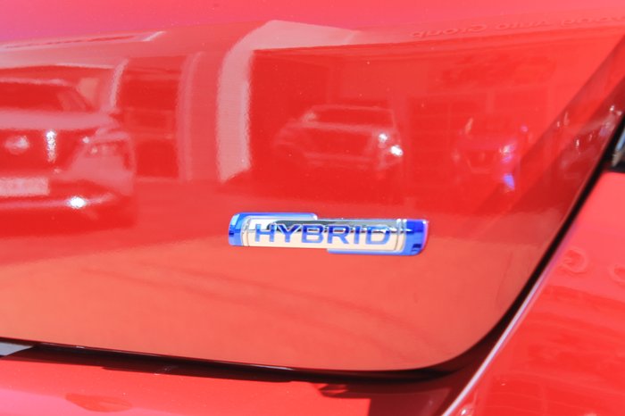 2025 Suzuki Swift Hybrid Plus