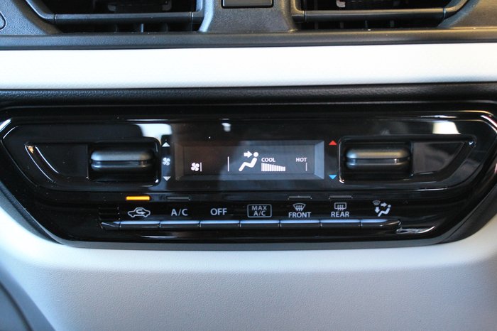 2025 Suzuki Swift Hybrid Plus