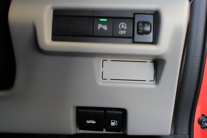2025 Suzuki Swift Hybrid Plus