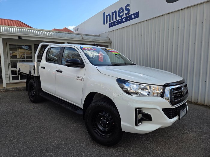 2019 TOYOTA HILUX SR WHITE