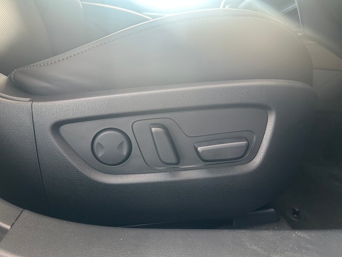 2025 Mazda CX-30 G25 Astina