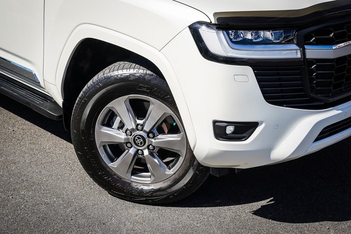 2023 Toyota LANDCRUISER