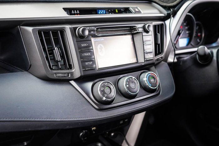 2017 Toyota RAV4 GX AWD