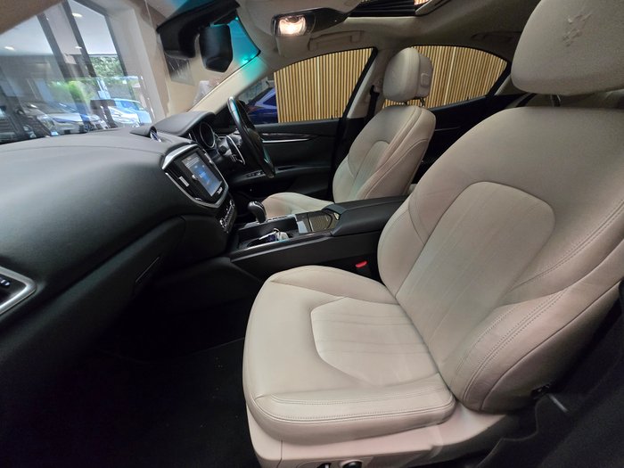 2014 MASERATI GHIBLI 2014 MASERATI