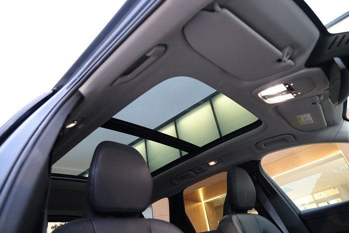 2022 Volvo XC60 Plus B5