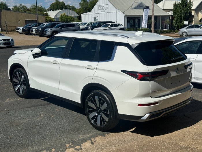 2025 MITSUBISHI OUTLANDER ASPIRE