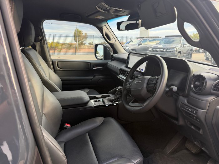 2025 Toyota Prado GXL