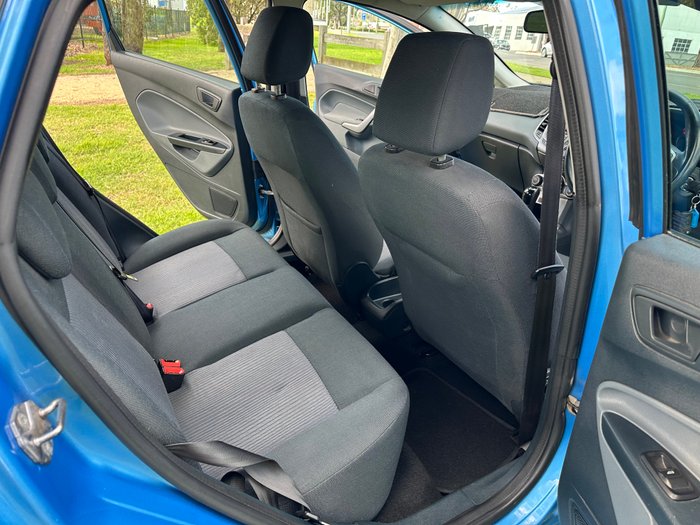 2010 Ford Fiesta LX