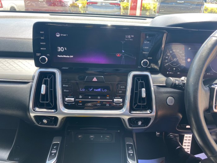 2022 KIA SORENTO GT-LINE 7 SEAT