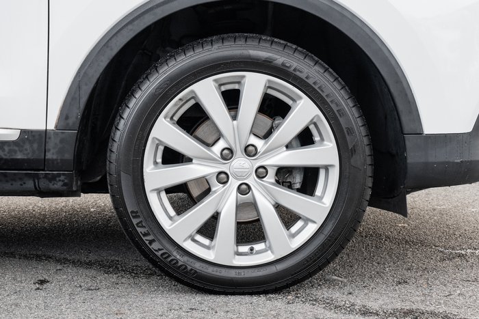 2023 MG ZS Excite