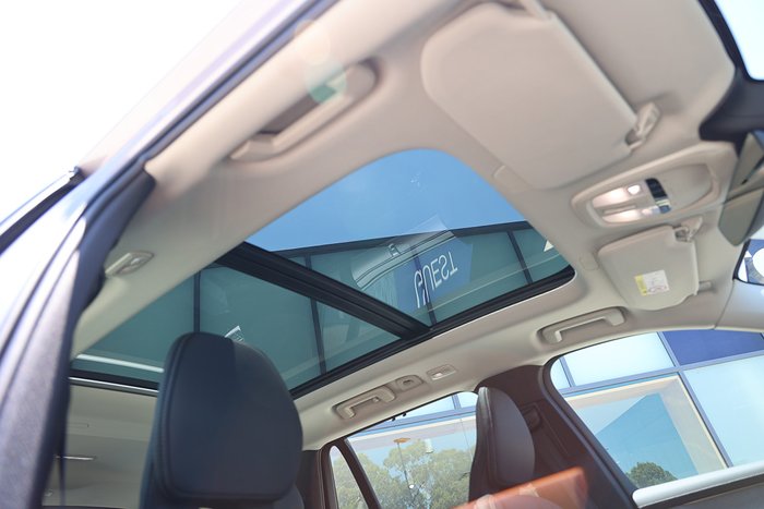 2025 Volvo XC90 Ultra B5 Dark