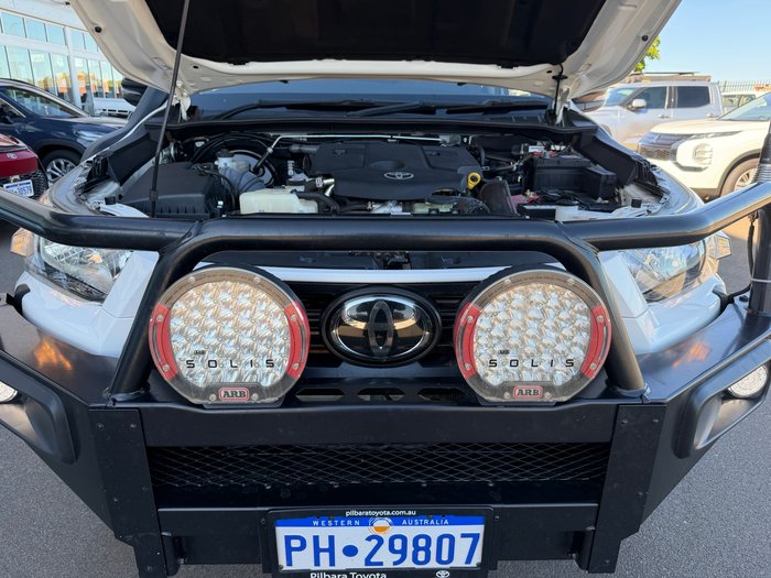 2024 Toyota Hilux SR White