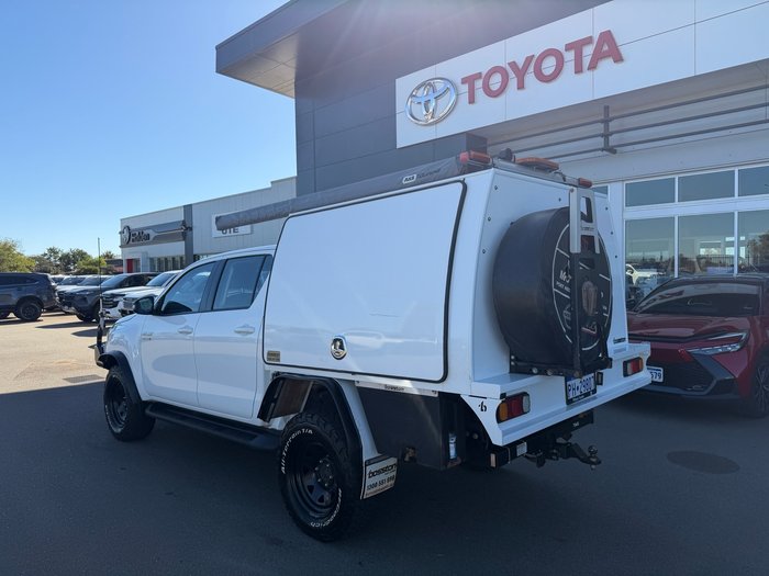2024 Toyota Hilux SR White