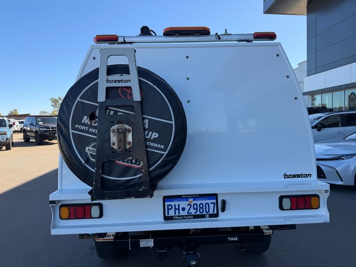 2024 Toyota Hilux SR White