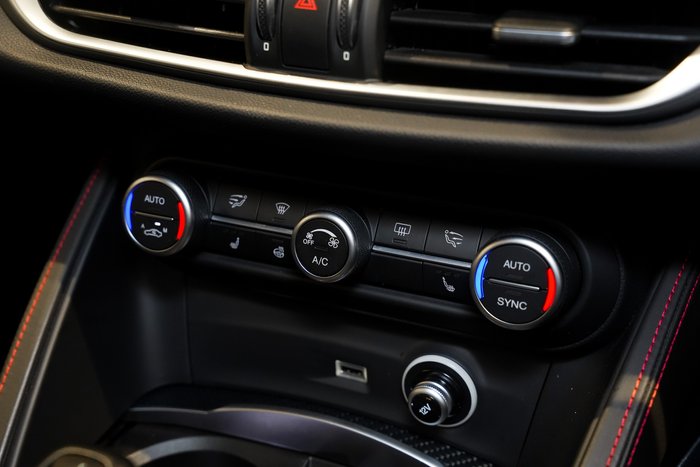 2019 Alfa Romeo Stelvio Quadrifoglio