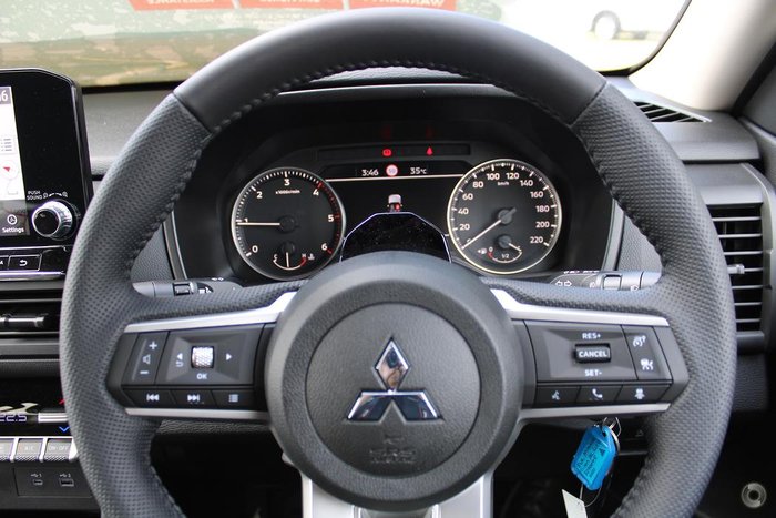 2025 Mitsubishi Triton GLX-R