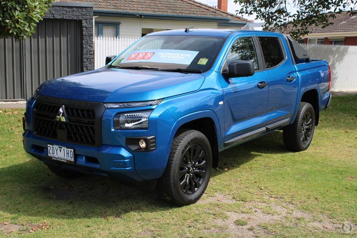 2025 Mitsubishi Triton GLX-R