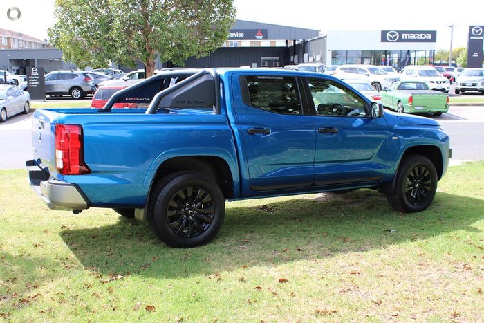 2025 Mitsubishi Triton GLX-R