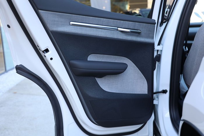 2026 Volvo EX30 Ultra P5 Long Range