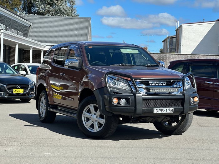 2016 ISUZU MU-X