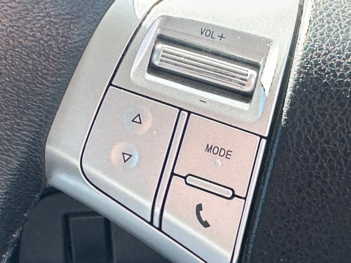 2016 ISUZU MU-X LS-U (4x2)