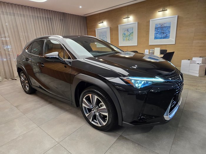 2024 Lexus UX300E Sports Luxury 71.4 kWh Li-ion batt Automatic SUV