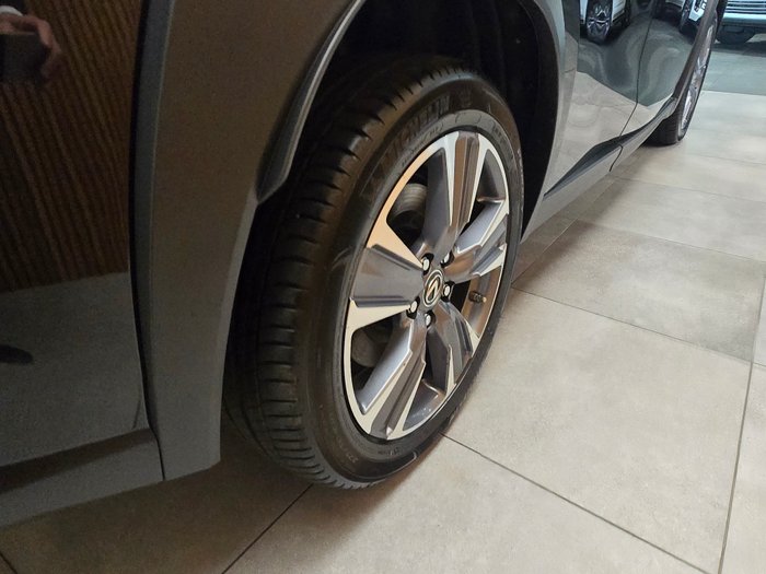 2024 Lexus UX300E Sports Luxury 71.4 kWh Li-ion batt Automatic SUV