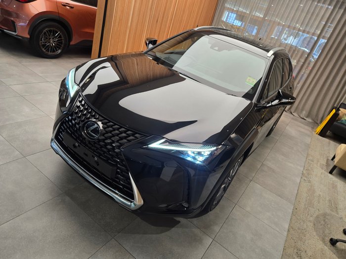 2024 Lexus UX300E Sports Luxury 71.4 kWh Li-ion batt Automatic SUV