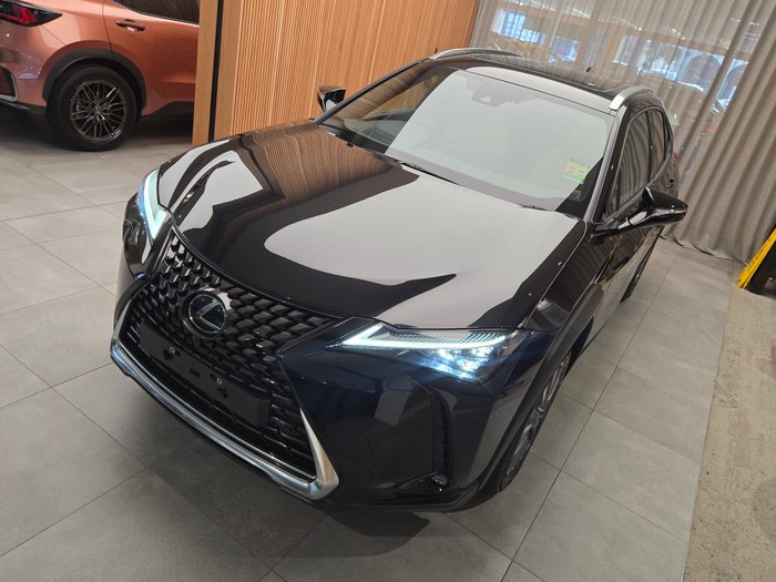 2024 Lexus UX300E Sports Luxury 71.4 kWh Li-ion batt Automatic SUV
